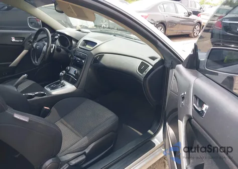 2010 Hyundai Genesis 2.0T Premium из США, поврежденный, VIN KMHHT6KD6AU041185